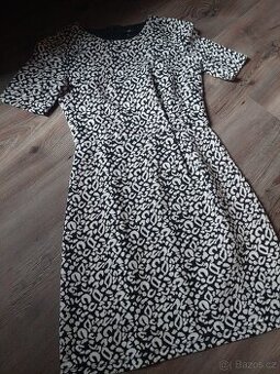 Černo bílé šaty podzim/ zima / jaro
