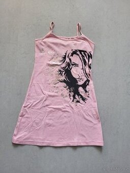 Šaty na ramínka velikosti M