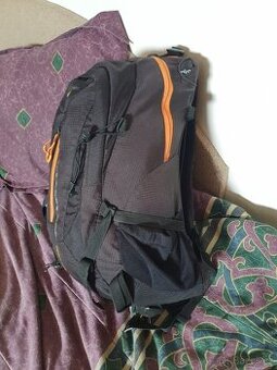 Batoh sportovní xervolio exitrek 20l pevná záda