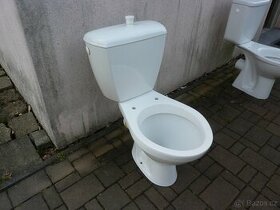 WC kombi - zadní šikmý odpad