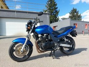 2001 KAWASAKI ZR-7, 750 ccm ,65000 km, 25 kW ŘIDIČÁK A2