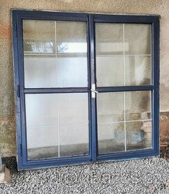 Dvoukřídlové okno 150 x 150 - 1