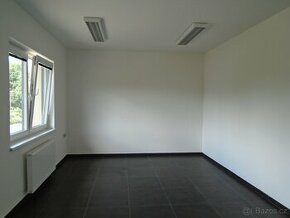Pronájem nebytových prostor -  22,23m2, Třinec,