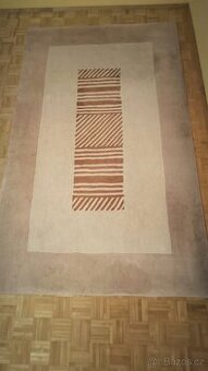 Koberec 240 x 150 cm