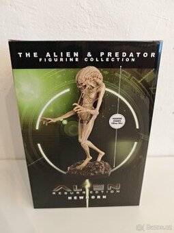 Alien NewBorn soška