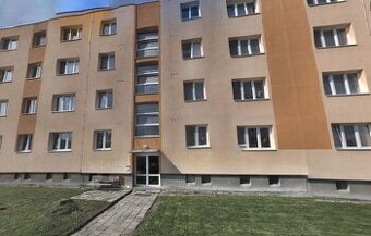 Byt 1+1 s balkonem v OV - Hrochův Týnec - 1