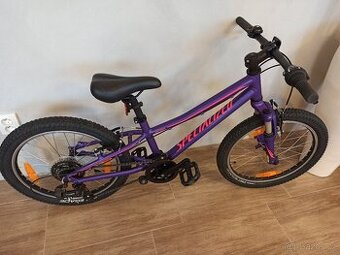 Perfektní kolo Specialized Hotrock, velikost 20
