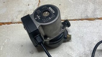 Grundfos Bosch kozlové čerpadlo UPS