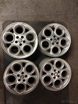 Alfa Romeo GT,147,156 alu kola