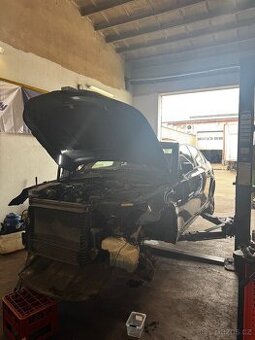 BMW E60 rozprodám na díly