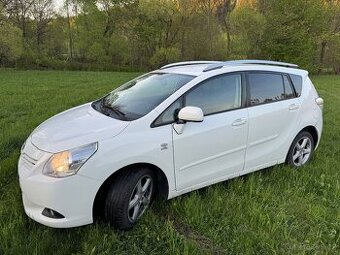 Toyota Verso 2,2 D-CAT 110 KW r.v.2011.