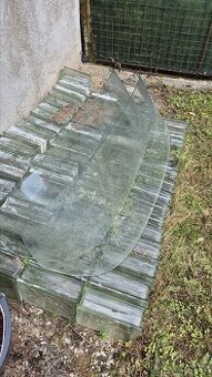 Zadní sklo - 1