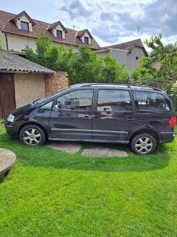 Prodám VW Sharan r.2004 na náhradní díly