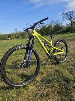 Enduro YT Capra Core 1 2024, velikost M