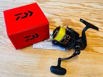 PŘÍVLAČOVÝ NAVIJÁK DAIWA BG 3500 + PLETENÁ ŠŇŮRA BERKLEY - 1