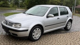 VW Golf IV 1.4i 11/2001 188t.km klima ,pěkný