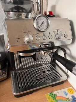 Kávovar De'Longhi La Specialista Arte EC 9155.MB