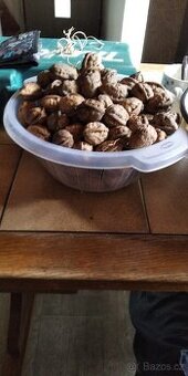 Vlašské ořechy neloupané