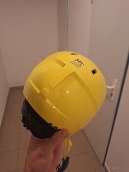 Dětská Lyžařská helma piste 500 vel. 48-52