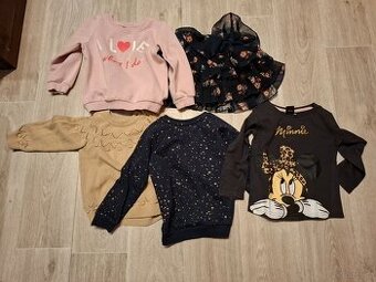 Dívčí oblečení vel 98 až 104