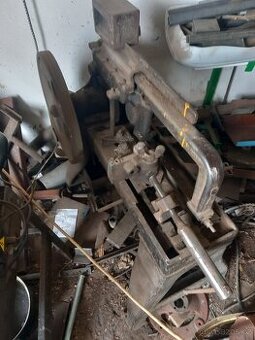 Motorová pila na kov