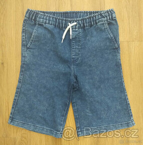 Kraťasy chlapecké vel. 158