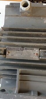 Elektromotor 1,5kw 940 otáček