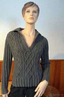 Zimní svetr zn. GAP, vel. M