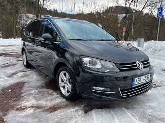 Volkswagen Sharan 2.0 TSI DSG 7 míst Highline panorama