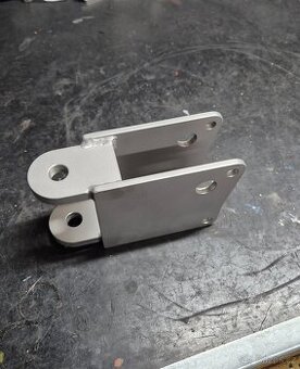 Záves Z-01 Vari Terra