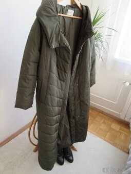 Nabízím dlouhou dámskou bundu, vel. M.