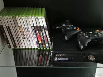 Xbox 360 nefunkcni. Hry a ovladace funkcni