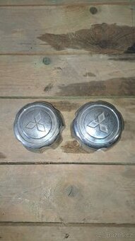 Poklice original mitsubishi L200 r.v. 1998