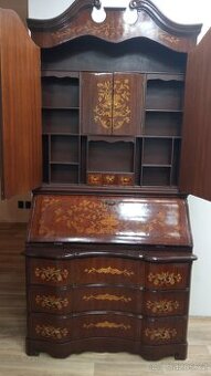 Intarzovaný sekretář, reprezentativní, styl baroko