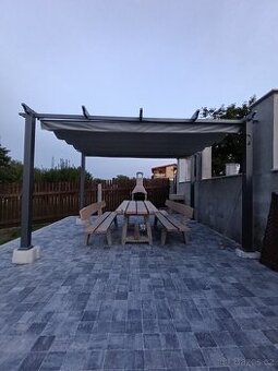 Zahradní altánek, přístřešek