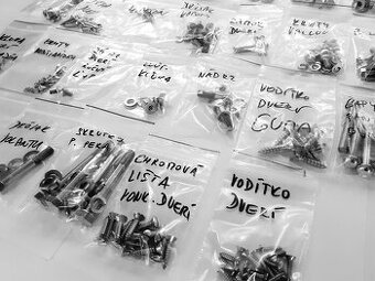 Tatra 57 sada šroubu