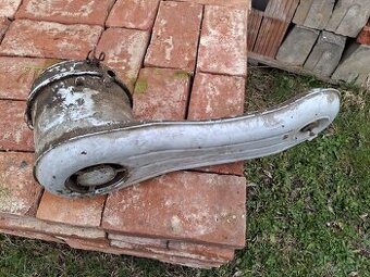 Moskvič sání motoru