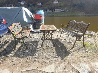 Zahradní nábytek lavička stůl
