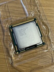 Intel Xeon X3450 @ 2,66 GHz soc. 1156 (1. generace)
