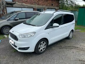 Ford Tourneo Courier 1.0EcoBoost 74kw, r.10/2015, 5míst, DPH