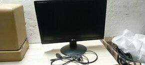 LCD Monitory 19 LG Acer