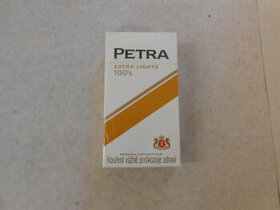 Sběratelské cigarety Petra 100