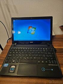 Netbook Acer Aspire ONE AO 756 na ND