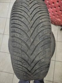 Prodám zimní pneumatiky 225/55 R16