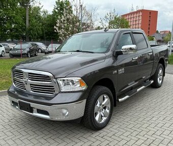 Dodge RAM 1500 5.7 HEMI—2018–4x4—TAŽNÉ 3.5t—159.000km - 1