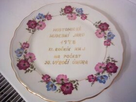 PAMĚTNÍ TALÍŘ - HOSTOMICKÉ HUDEBNÍ JARO -1978