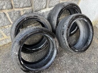 Pneu Michelin 225/45 zr 17 a 245/40 zr 17