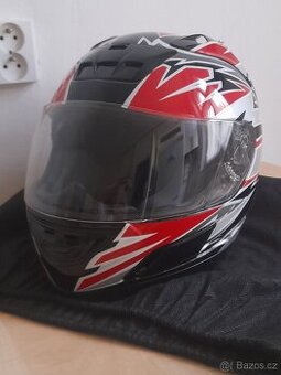 Nová, nepoužitá helma