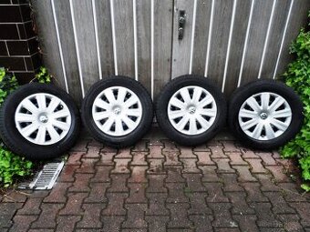 Komplet Zimní Sada Continent+Poklice 215/60/16 ET 41 5X112 -
