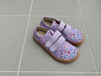 Barefoot Froddo 31